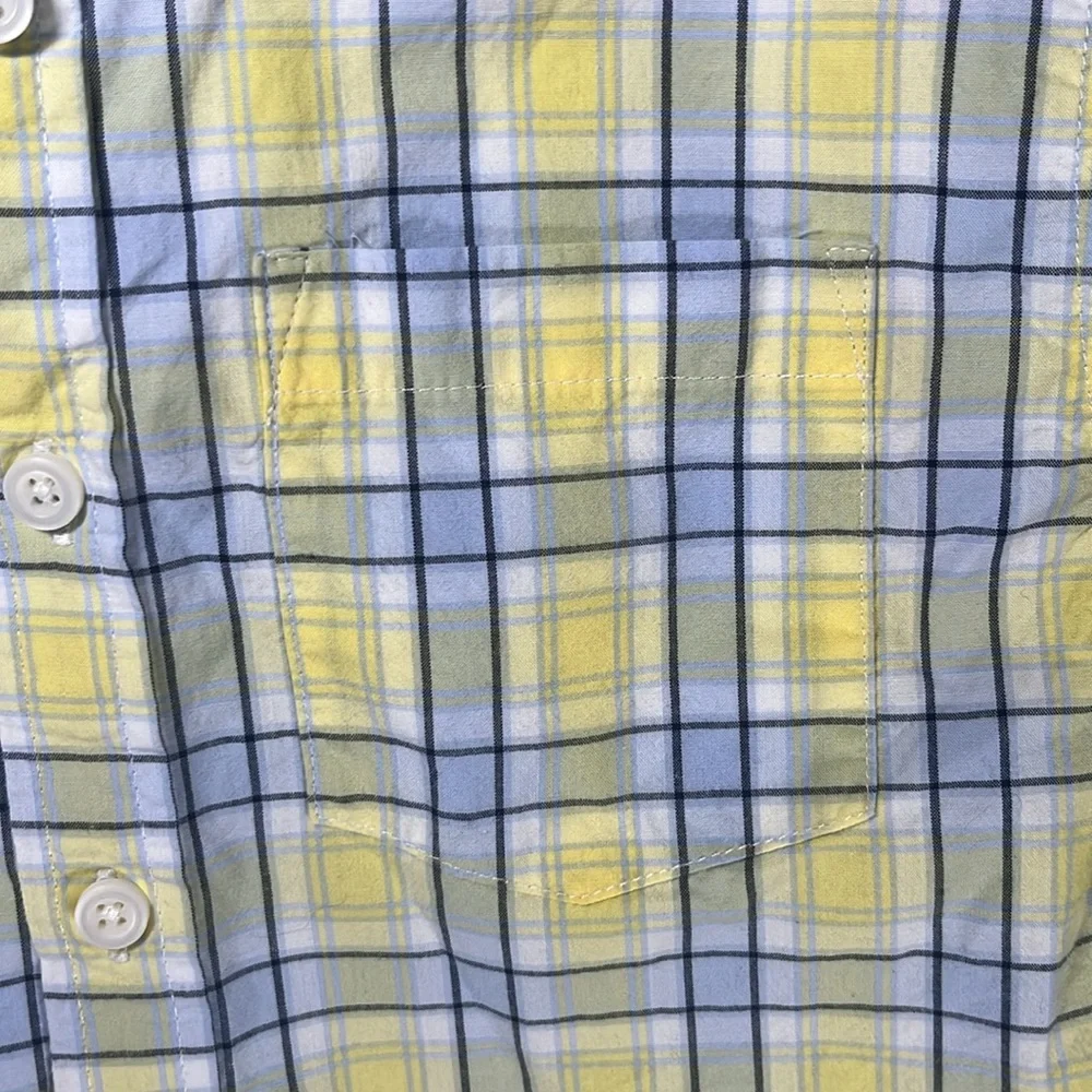 Gymboree slim fit button down dress shirt Light yellow/Light Blue‎ plaid Medium